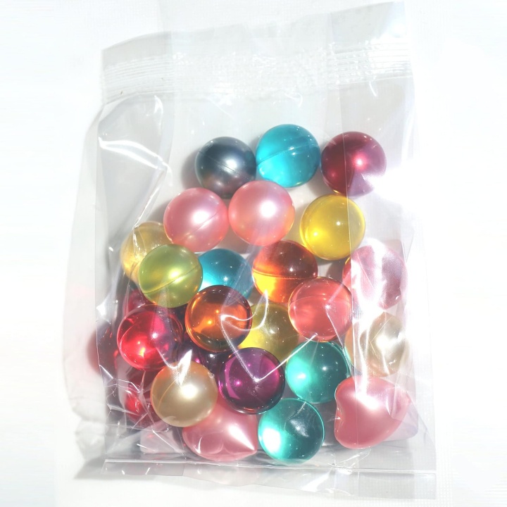 Wholesale Seaweed Rose Coconut Bath Oil Beads Spa Moisturizing Essential Oil Pearl Bath Beads For Dry Skin With Milk Rose Smell