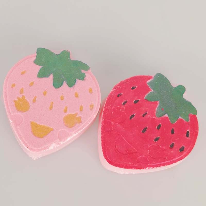Oem Wholesale Mini Bath Fizzer Fruit Series Home Spa Use Organic Fruit Relaxation Stress Relief Lavender Shea Butter Bath Bombs