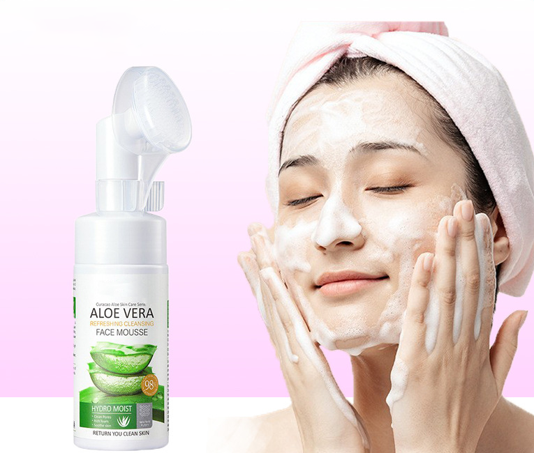 Foaming Face Wash Private Label Turmeric Vitamin C Cleans Wash Whitening Turmeric Face Wash Aloe Vera Foaming Facial Cleanser