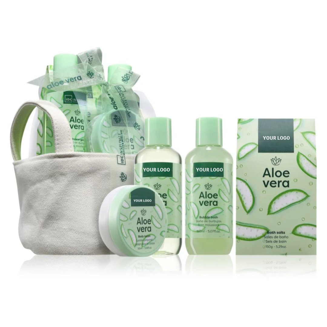 Oem Aloe Vera Herbal Spa Bath Kit With Moisturizing Body Lotion Shower Gel Bubble Bath & Bath Salt Natural Scent Gift Box
