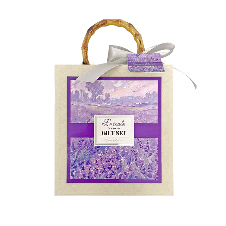 Herbal Lavender Scented Travel Spa Box Including Lip Mask Hand Cream & Candle Luxury Bath & Body Care Gift Set